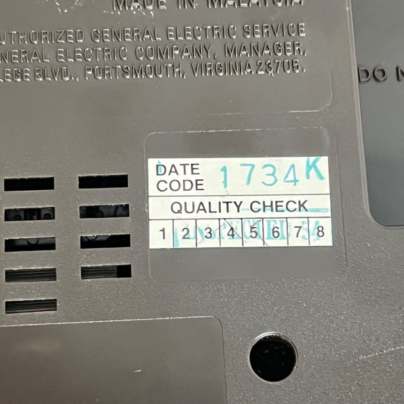 VTG General Electric GE Digital Alarm Clock Radio Model 7-4634B AM/FM Works Well - Picture 7 of 12